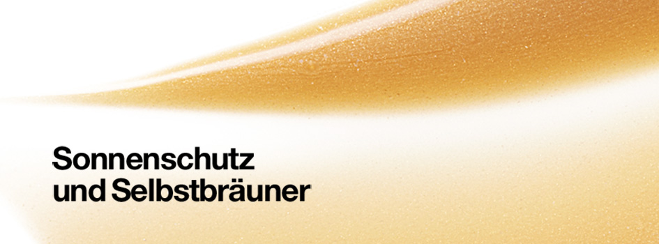 Fließende gold-bronzene Textur auf weißem Hintergrund, daneben der Text 'Sonnenschutz und Selbstbräuner' in schwarzer Schrift.