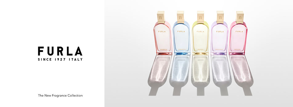 Sechs elegante Parfumflakons der Marke Furla in zarten Pastelltönen, aufgereiht nebeneinander mit reflektierenden Lichtakzenten. Links das Furla-Logo mit dem Text 'Since 1927 Italy' und 'The New Fragrance Collection'.