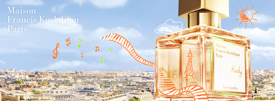 Werbebild für ein Parfüm von Maison Francis Kurkdjian Paris. Im Vordergrund ein eleganter, goldener Flakon mit gezeichnetem Eiffelturm-Motiv und der Aufschrift ‚Maison Francis Kurkdjian Paris – Kurkdjian – Eau de parfum‘. Im Hintergrund eine Stadtansicht von Paris mit gezeichneten Sonnen-, Wolken-, Noten- und Bandmotiven in Orange und Grün.